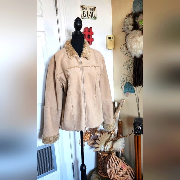 Vintage y2k faux Shearling zip up - Picture 1 of 8